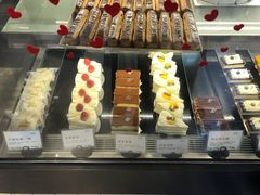 -Dough&Joe团憩(瑞虹天地月亮湾店)