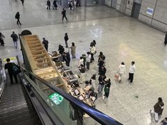 -星巴克(上海虹桥站2A检票口)