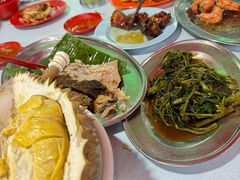 -黄亚华小食店(Jalan Alor)
