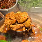 城墙边的港式打邊爐牛腩牛雜煲‼️满满一锅让冬天的幸福感爆棚