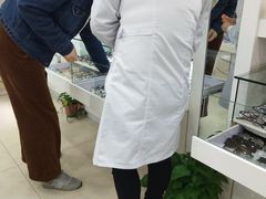 -罗创丹阳眼镜(童卫路店)