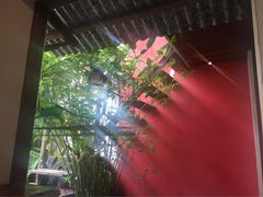 -Cuc Gach Quan Restaurant