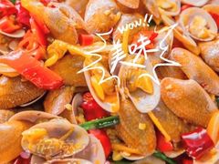 -四川小胡子海鲜(丁村万人海鲜广场店)