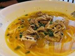 -松沪名灶·豆浆鱼头·新上海菜(飞航吾悦广场店)