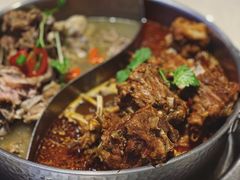 草原羔羊蝎子鸳鸯锅-浩爷羊蝎子火锅(望京店)