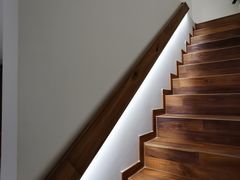 -Line来恩咖啡(石厦花园店)