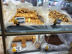 -爱德顺糕点食屋(利民道店)