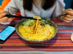 -香巴拉云南餐厅(华莱坞店)