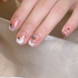 -天生爱美甲