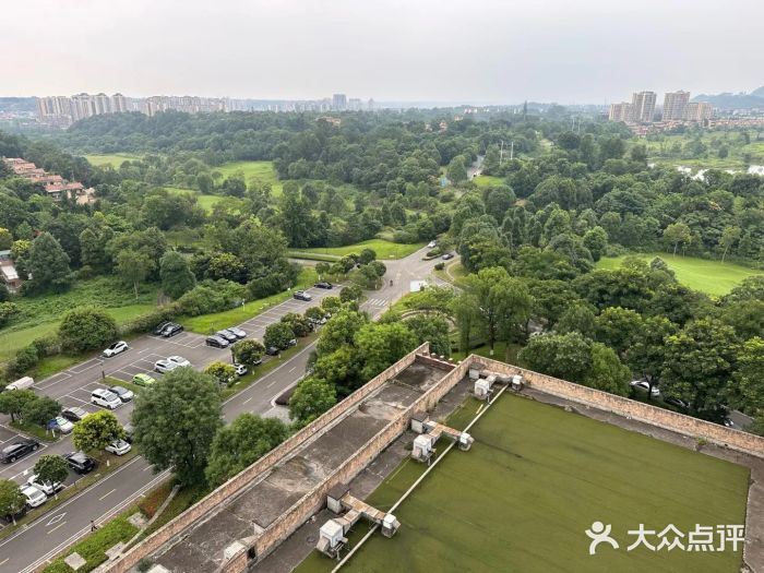 成都蒲江花样年福朋喜来登度假酒店·宜客乐西餐厅图片