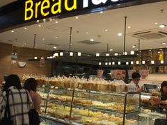 面包甜点陈列柜-BreadTalk面包新语·烘焙蛋糕(东方宝泰广场店)