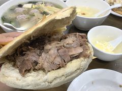 精瘦肉夹馍-子午路张记肉夹馍(翠华路店)