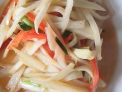 -爱的果实月嫂育婴师(世纪东方店)