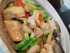海鲜豆腐煲-香樟花园新粤料理(无锡万象城店)