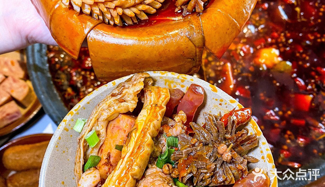 我竟然在万象城这家火锅店喝到了幽兰拿铁‼️