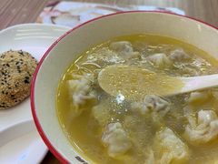 -小杨生煎(白玉兰广场店)