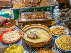 -霄汉羊排(万松园一店)