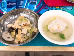 三丁鸡肉狮子头-北京大学-燕南食堂