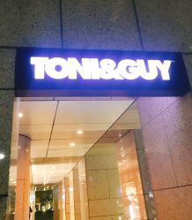 -TONI&GUY