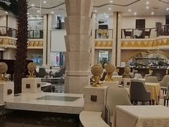 -碧中海汤泉汗蒸酒店