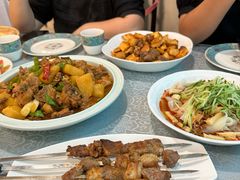 -汗腾格里·风味餐厅(新疆驻京办店)