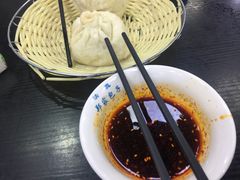 肉包子-郑家包子牛肉拉面(尚勤路店)