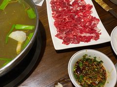 -乡土黄·鲜牛肉火锅·小龙虾(兴业街店)