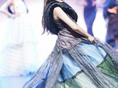 -翎秀服装模特