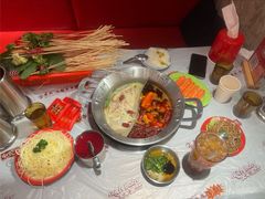 -大芊金重庆串串火锅(南京路店)