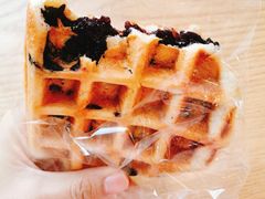 紫米格子-玥儿弯弯手作烘焙(中海国际社区御城店)