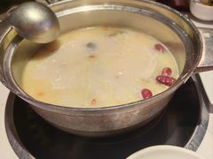 -满香宜猪肚鸡(叠彩万达店)