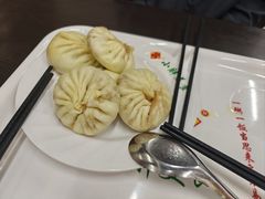 猪肉馅包子-小胖包子王(定安路店)