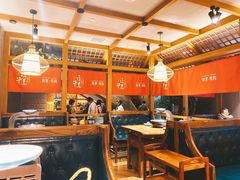大堂-明洞阿姨·韩式酱蟹烤肉·创意料理(三元桥店)