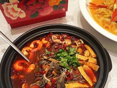 -品海楼·大连海胆锅贴馆(东港店)