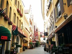-鲁邦国际风情街(麦世达韩国精品百货店)