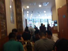 等位区-食其家·牛丼咖喱(宜山路贝岭店)