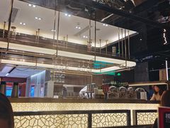 -捞王锅物料理(上海世茂广场店)