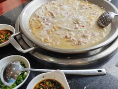 -老来福·非遗酸汤兔(凯旋路店)