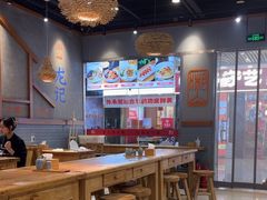 -湘人龙记老长沙米粉(鸟巢店)