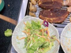 -臻牛烤肉
