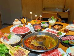 -佬土鹅肠火锅(中建大观店)