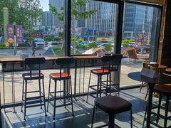 -星巴克(济南美莲广场店)