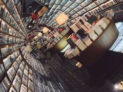 -钟书阁(珍园店)