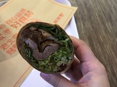 招牌烤鸭卷-特派卷·老北京烤鸭卷(合生汇购物中心店)