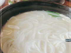 -桥香园过桥米线(国贸店)