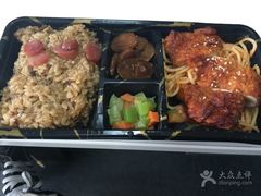 -全家便利店(漕溪北路七店)