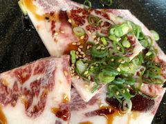 和牛带骨肋扇边角肉-秋葉原ホルモン おいで屋