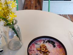 -津椰本·海南正宗椰奶清补凉(店一店)