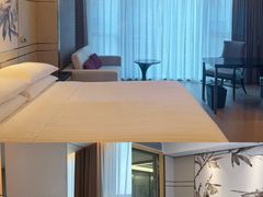 -上海宝华万豪酒店