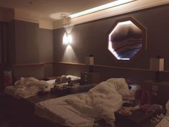 -云中漫步·足疗养生会馆(金开店)